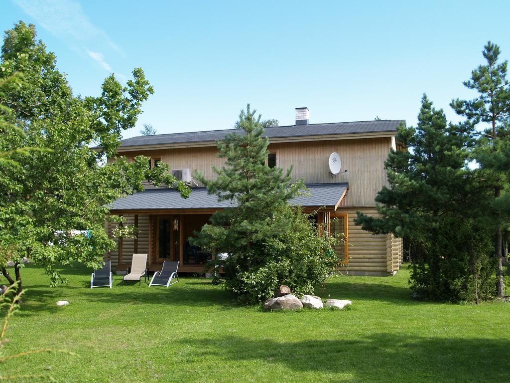 Kibuvitsa Holiday House Muratsi Luaran gambar